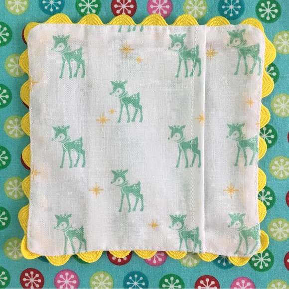 β¨White Mid-century Modern Reindeer Coasters, Hand Made Set of 2β¨ - Picture 9 of 12